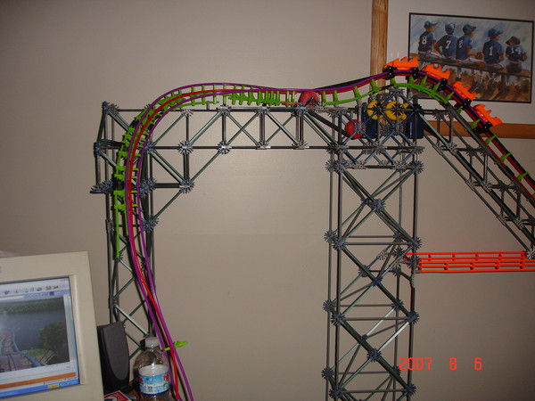 Devastator, a B&M Floorless Coaster - K'NEX Coaster Construction ...